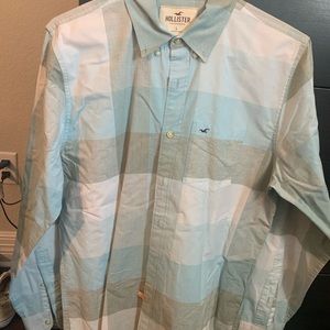 Hollister Men’s Button Down